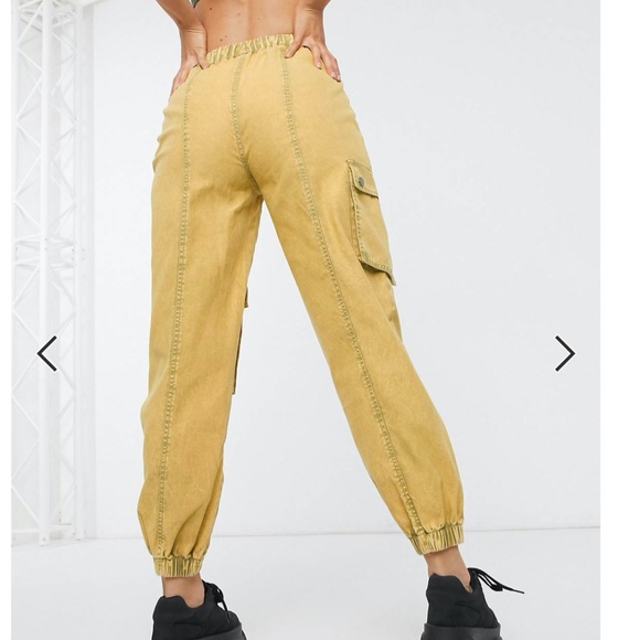 ASOS DESIGN 90's oil wash jogger - Picture 3 of 3